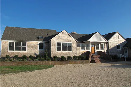 40 Tuthill Point Rd Photo 1