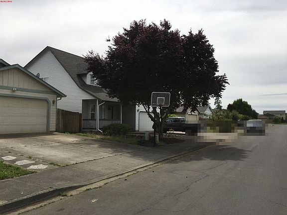 4th image of 13007 NE 52nd St