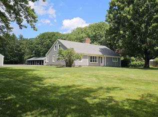 1300 Hopkinton Rd, Hopkinton, NH 03229