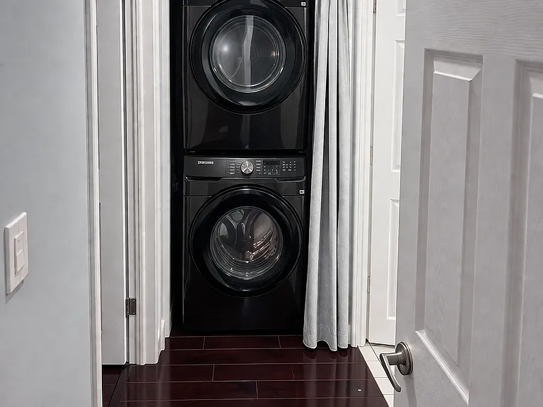 Washer & Dryer