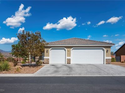 91 Spruce Ln, Pahrump, NV, 89048