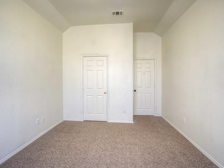 5441 Mohawk Ct — Photo 20