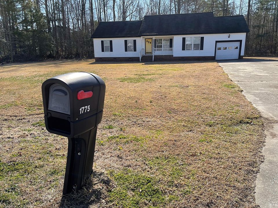 2nd image of 1775 Branch Ridge Dr