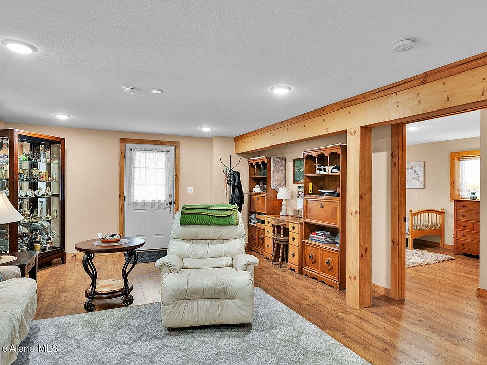 28th image of this home