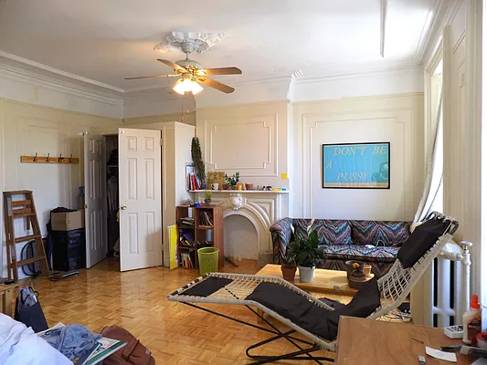 Rented by Blue Egg Realty Corp | media 4