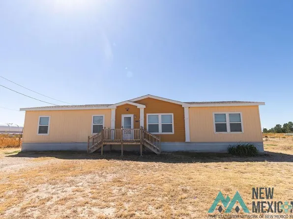 1421 Catron Rd, Carlsbad, NM 88220