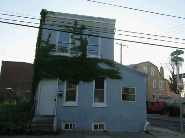1681-85 Kinsey St, Philadelphia, PA 19124
