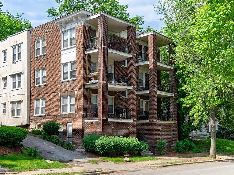 3700-3706 Washington St #507-509 — Photo 8