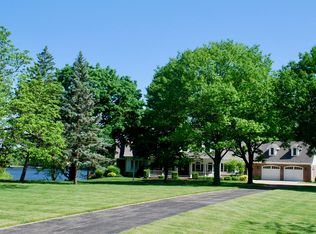 4111 Dyer Lake Rd, Burlington, WI 53105