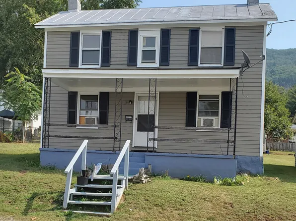 1812 Oak Ave, Buena Vista, VA 24416