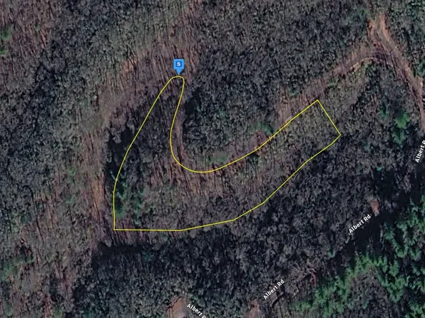 81 Albert Shook Rd, Hiawassee, GA 30546