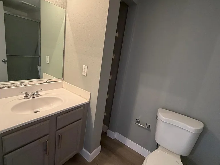 7670 Westwood Dr #715 — Photo 37