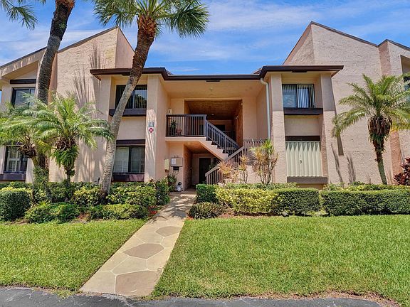 3rd image of 2131 SW 92nd Terrace #1601