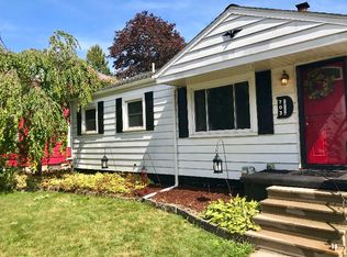 703 Hart St, Essexville, MI 48732