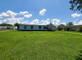 1245 Meneley Rd, Winnie, TX 77665