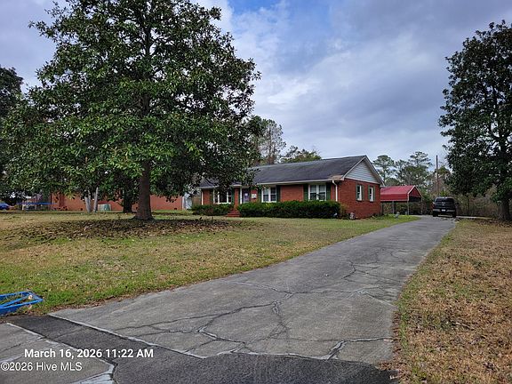 2nd image of 137 Pine Street