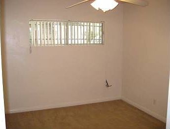 5th image of 4038 Georgia St