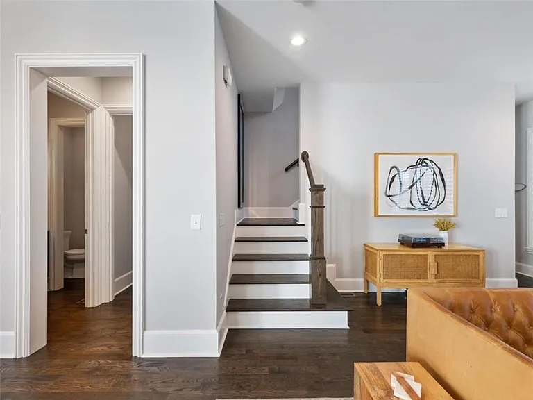 378 Bill Kennedy Way SE — Photo 28