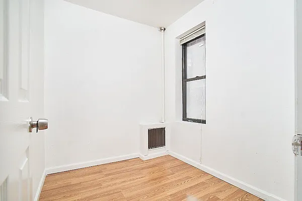 Rented by Living New York | media 12