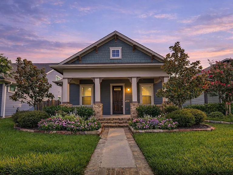 18410 Central Creek Dr — Photo 1