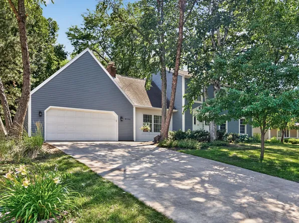8906 138th Street Ct, Apple Valley, MN 55124
