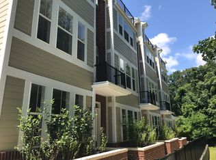 800 Francis Harris Pl, Annapolis, MD 21401