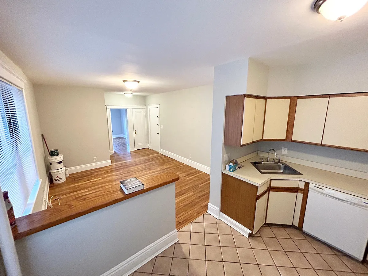Building Photo - 1758 Commonwealth Ave #1A