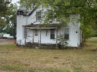 420 S Sanford St, Ivesdale, IL