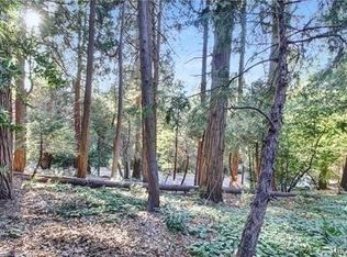 2661 Scenic Dr, Crestline, CA 92325