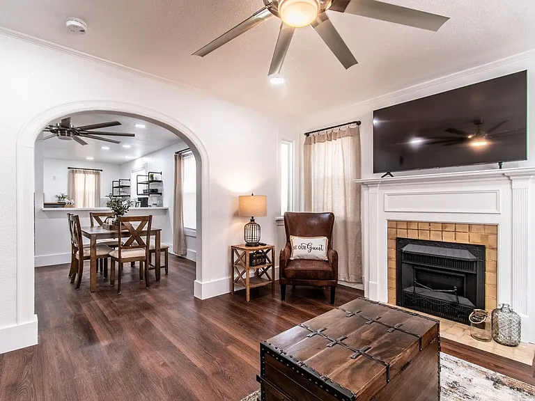 1117 Ocean Dr E #B — Photo 4