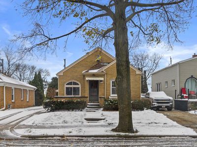 2325 Olive STREET, Racine, WI, 53403