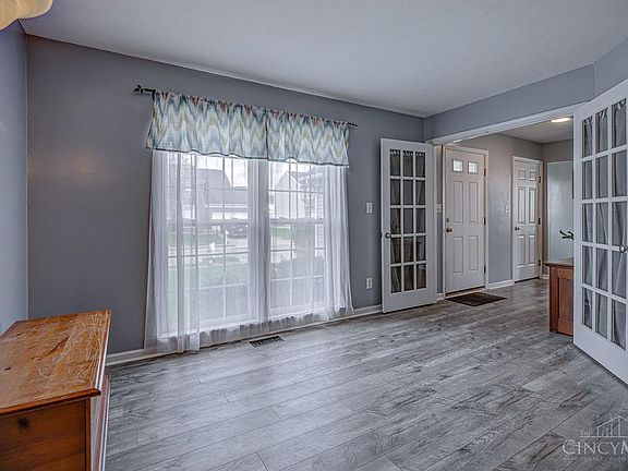 5th image of 400 Trenton Pl