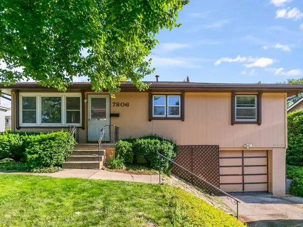 7806 Pasadena Ave, Omaha, NE 68124