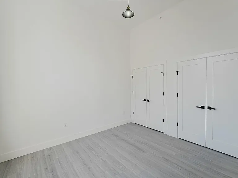541 Central Ave #303B — Photo 7