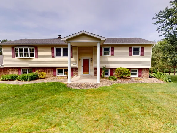 1361 Cemetery Rd, Montoursville, PA 17754