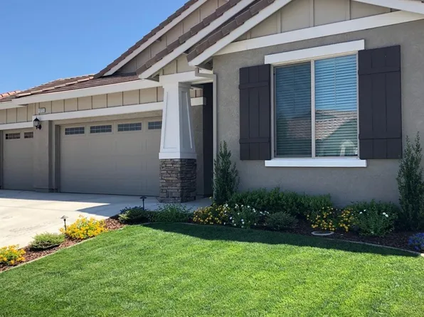 1073 Makeway St, Roseville, CA 95747