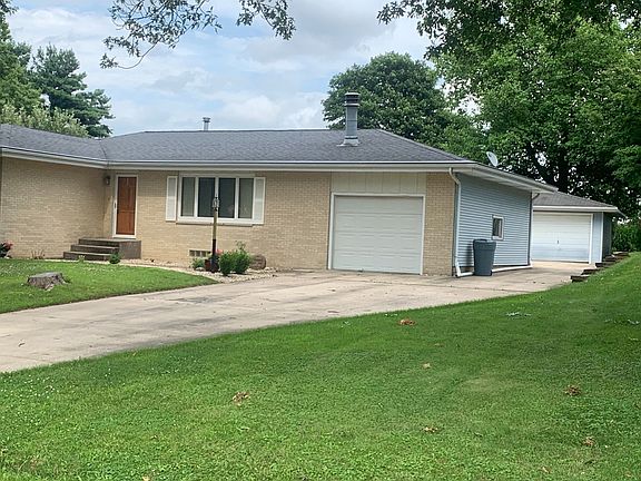2nd image of 147 Sunnyview Dr