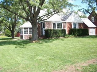 794 Maryvale Dr, Cheektowaga, NY 14225