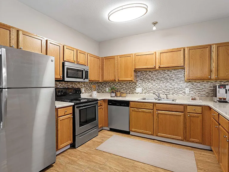 Alder Peak Townhomes — Photo 12