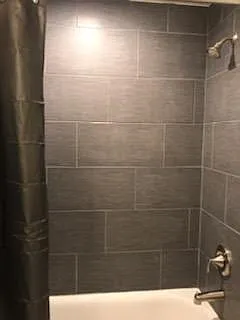 Downstairs bath/shower