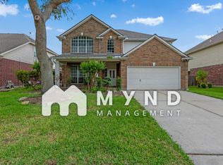 9805 Sunnycoast Ln, Pearland, TX 77584