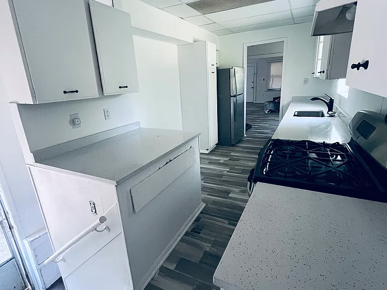 116 W Beverly Ave — Photo 19
