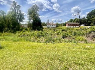 106 Melody Ct, Martinsville, VA 24112