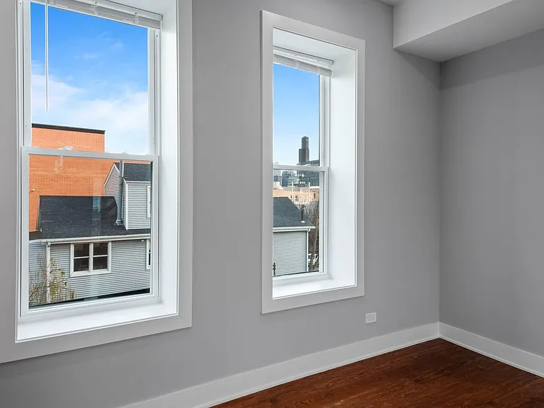 1336 W Ohio St #3R — Photo 10
