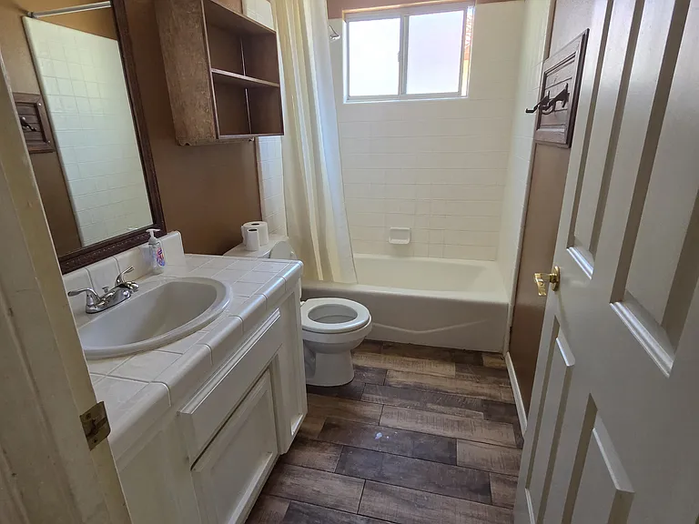 2194 Bel Air Pl — Photo 4