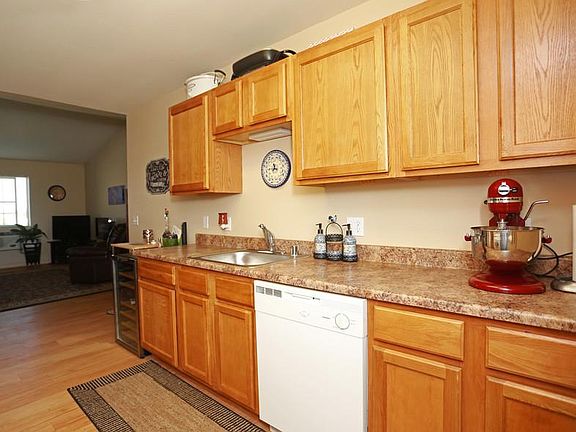 5th image of 4320 Mariental Dr APT 6