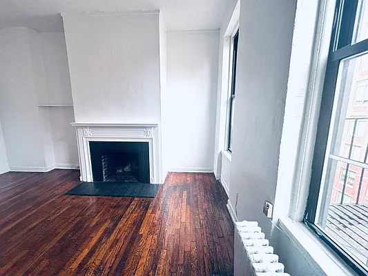 Rented by Ovation Properties, LLC | media 8