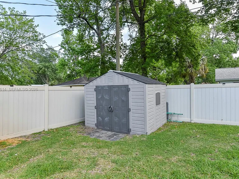 781 Little Pine Dr — Photo 31