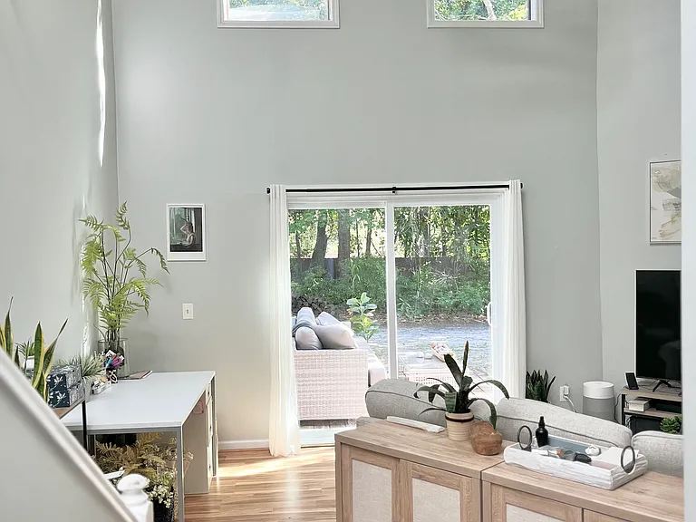 6328 Wrightsville Ave #D4 — Photo 1