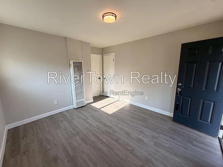 263 Lucy Ave #3 — Photo 12
